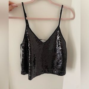 Black sequin crop top / tank 🖤